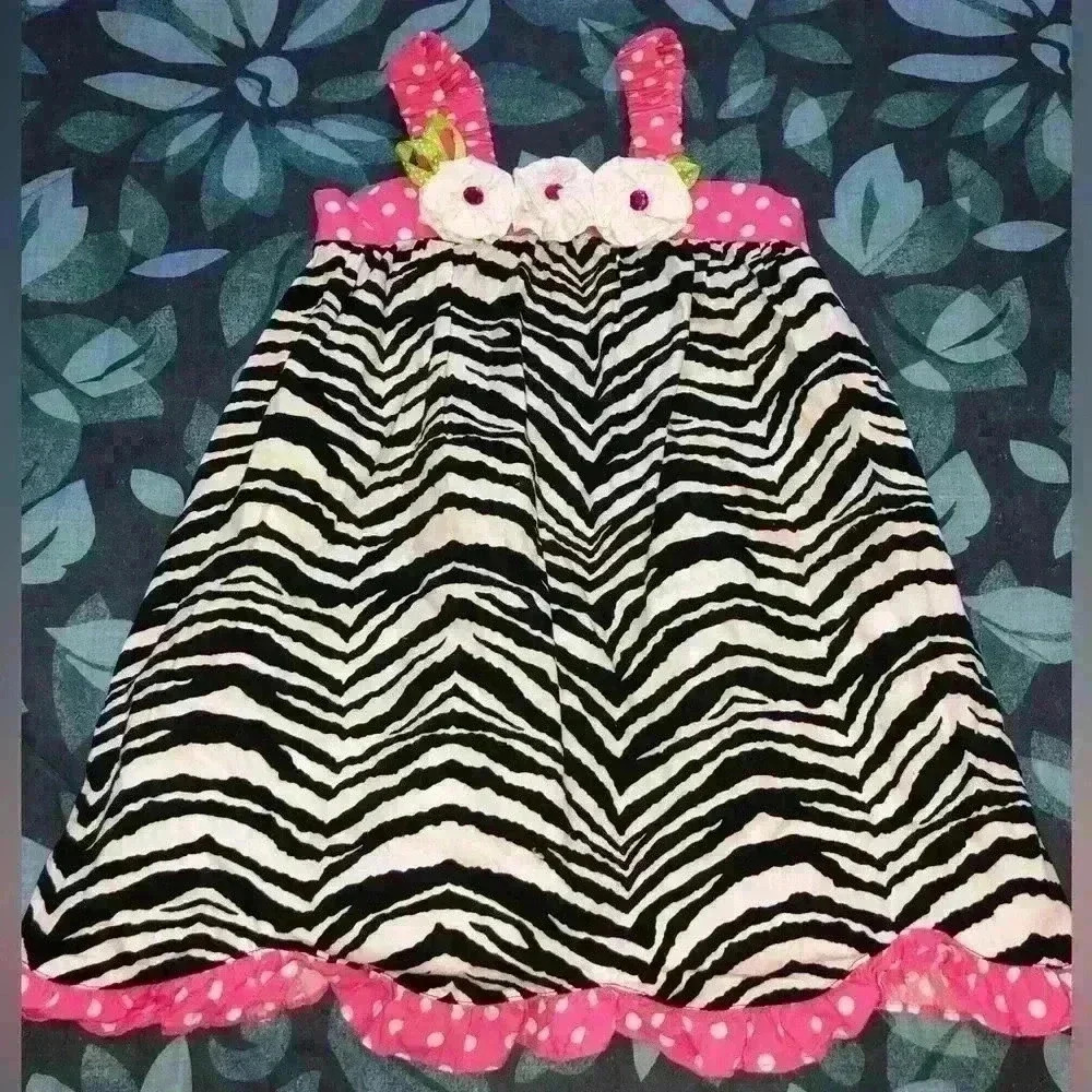 Rare,too! Size 4T - Picture 2 of 4